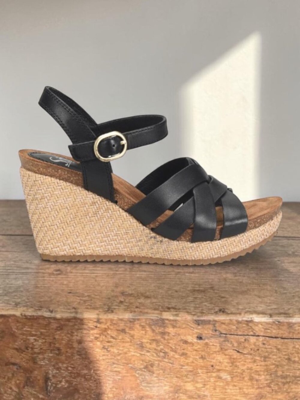 (New) Sofft – Carlana Wedge Leather Sandals (Black) – Women's 7.5